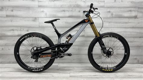 2018 YT Tues CF Pro Race For Sale