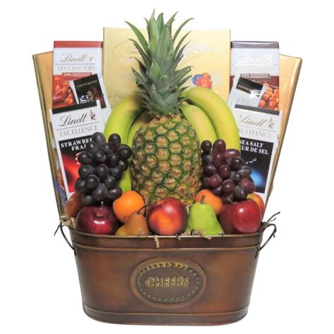 Fruit And Chocolate Gift Baskets Montpetit Creations Paniers