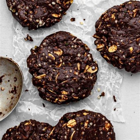 No Bake Oat And Hemp Seed Cookies Vegan Gf The Throbbing Eggplant