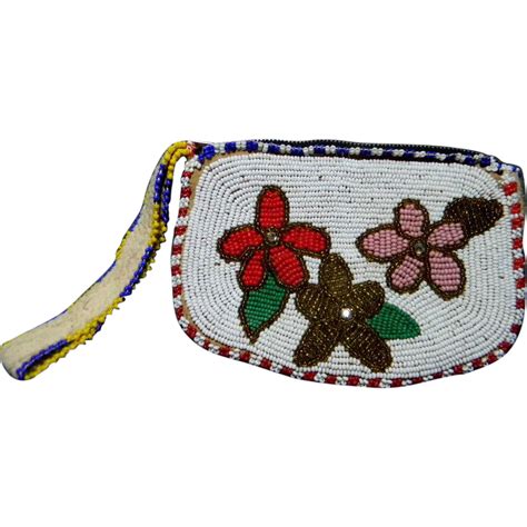 Pretty Native American Beaded Purse From Carolines On Ruby Lane