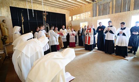 Discalced Carmelites use time-honored skills to construct new monastery – Catholic Philly