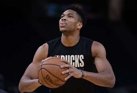 Report Giannis Antetokounmpo Will Leave Bucks If Team Misses Nba Finals Says Stephen A Smith