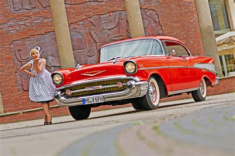Крутые старые американские авто