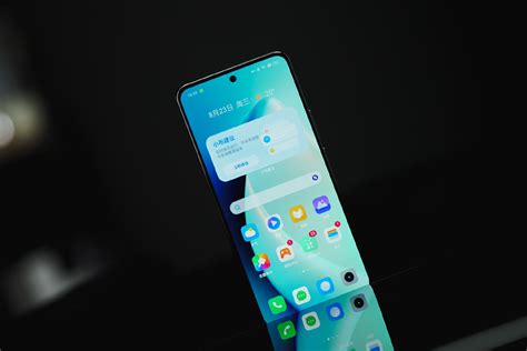 Realme Ra Mắt Siêu Phẩm Smartphone Sạc Siêu Nhanh 240w Snapdragon 8