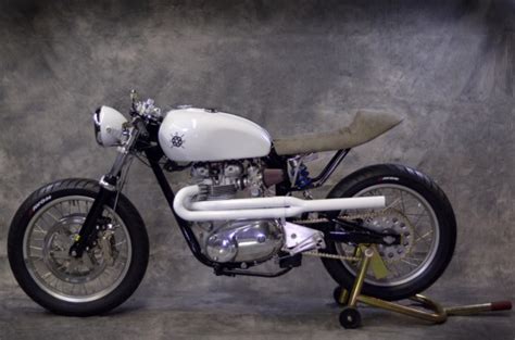 ♠Milchapitas-Kustom Bikes♠: Triumph Bonneville 1972 By Loaded Gun Customs