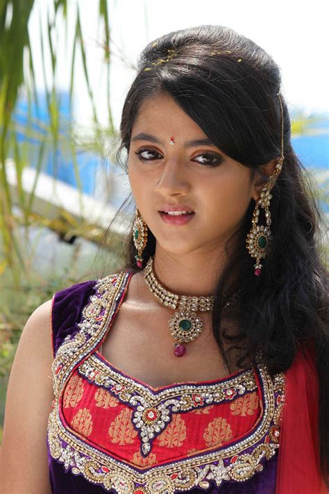 Shriya Sharma Hot Sexy Photos Wiki Height Weight Age Affairs Measurements Biography