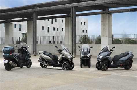 Scooter trois roues Le Peugeot Metropolis fête ses 10 ans Urbaanews