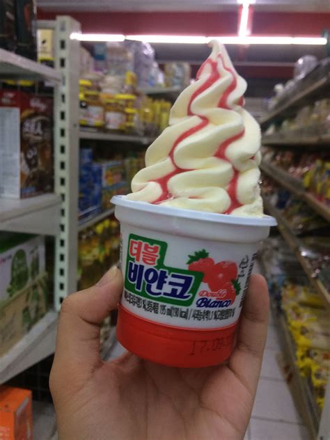 Pin by ren ⋰˚☆ on noms ♨ | Korean ice cream, Red snacks, Ice cream