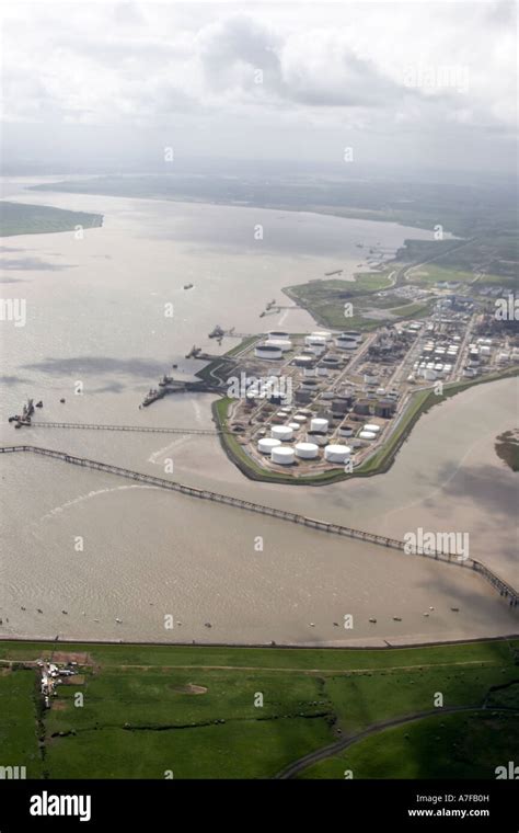 Thames Estuary Aerial Stock Photos And Thames Estuary Aerial Stock Images