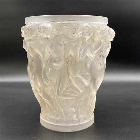 Un Vase Bacchantes De R Lalique Paul Bert Serpette