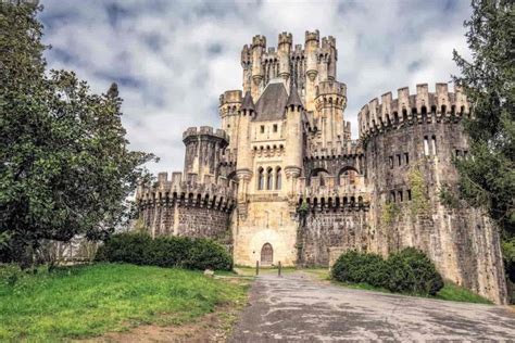 12 Breathtaking Castles in Spain