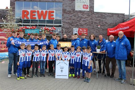 Herzlichen Gl Ckwunsch An Den Rewe Zum J Hrigen Jubil Um Sv Avenwedde