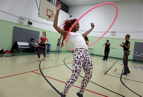 Hula-Hoop trend gets around - HT Health