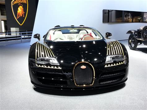 Bugatti Veyron Grand Sport Vitesse Black Bess Beijing Live