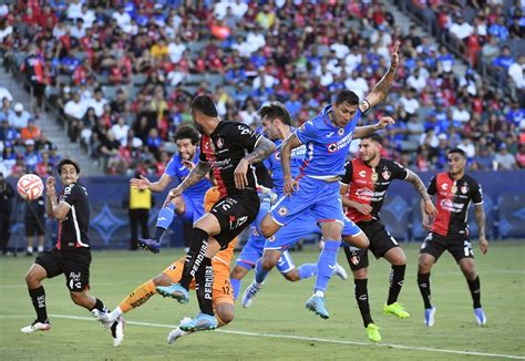 Cruz Azul gana en penaltis 4 3 al Atlas en California y es Campeón de