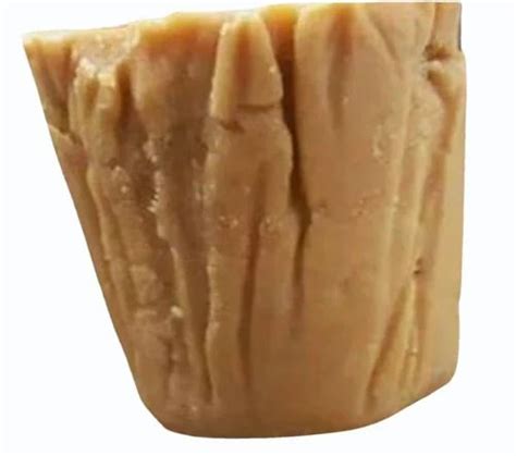 Solid Refined Pure Organic Sugarcane Jaggery Shape Round At Rs Kg