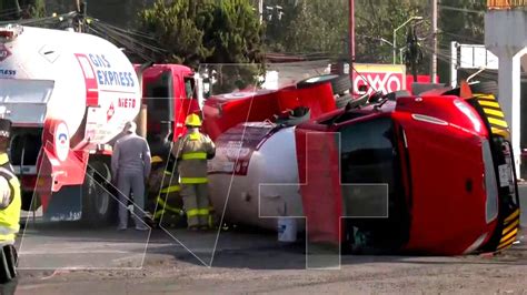 Vuelca Pipa Con Gas Lp En La Carretera Federal México Pachuca Hoy 13 De