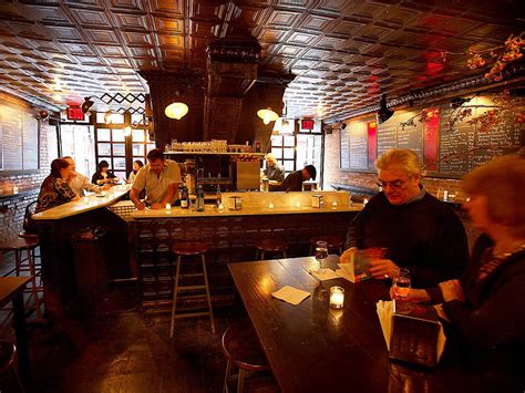 14 Best Wine Bars In NYC To Drink At Right Now