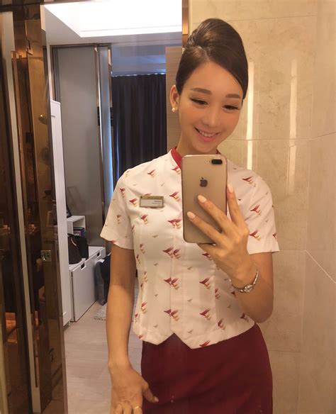 Hong Kong Cathay Pacific Airways Cabin Crew