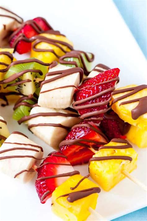 Easy Frozen Fruit Kabobs With Chocolate Drizzle