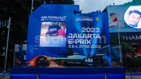 Sambut Jakarta E Prix Replika Mobil Balap Formula E Dipamerkan Di