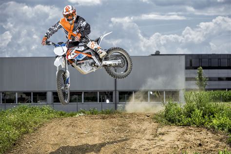 Motorrad Vergleich Ktm Freeride E Sx Vs Ktm Freeride E Xc