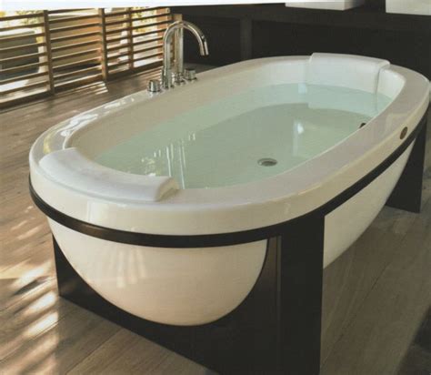 78 Best Images About Huge Bath Tubs On Pinterest Fireplaces Soaker Tub And Huge Bathtub