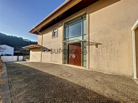 Moradia T5 Duplex à venda em Caminha Matriz e Vilarelho SUPERCASA