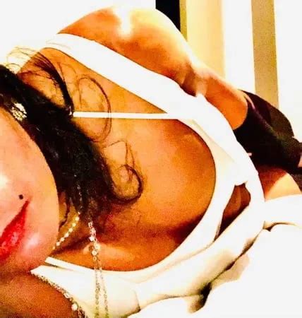 Gangbang Shemale Porn Pics Nude Trans In Free Sex Photos Xhamster