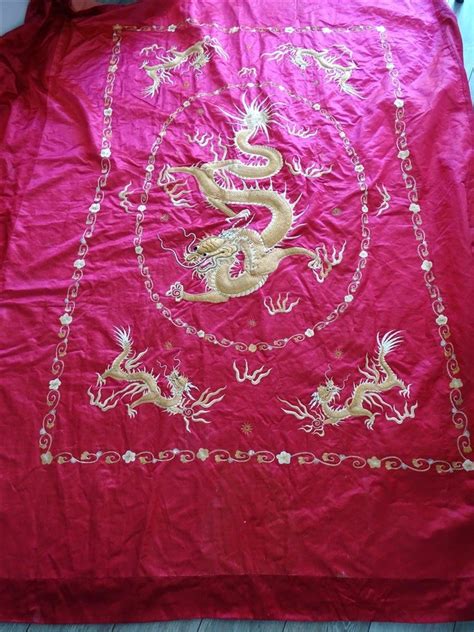 Proantic Dessus De Lit Ou Tenture Murale Broderie Chinoise Dragon