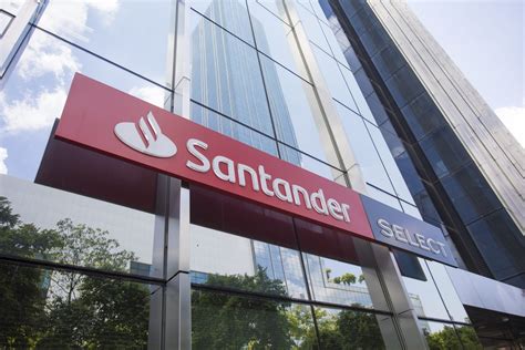 Santander tem lucro de R 2 3 bilhões alta de 7 9 no trimestre e