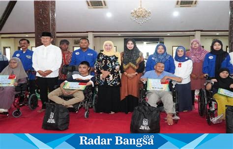 Berkat Bantuan Seribu Anak Yatim Dan Penyandang Disabilitas Lamongan