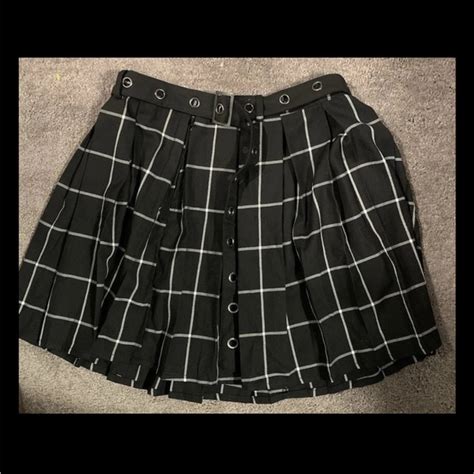 Hot Topic Skirts Y2k Hot Topic Plaid Pleated Mini Skirt Grommet Belt Academia Grunge