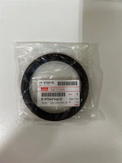 Genuine Isuzu Rear Crankshaft Oil Seal For Isuzu 4JA1 Engine Isuzu