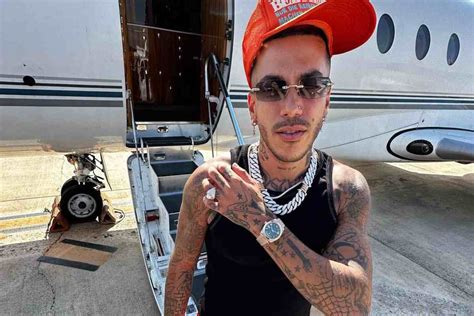 Sfera Ebbasta perché si chiama così Da dove viene lo pseudonimo del