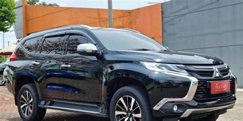 Mobil Mitsubishi Pajero Sport Dakar 4x2 Automatic 2018