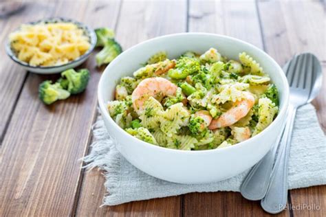 Pasta Con Gamberi E Broccoli Primo Piatto Semplice E Gustoso