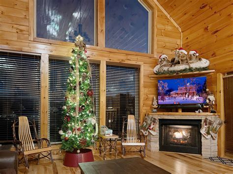 #1 Mountain Cabins in Gatlinburg | Luxury Cabin Rentals