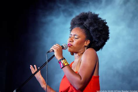 Tricia Evy Jazz Biguine Singer Magnifique Voix Du Jazz Chanteuse