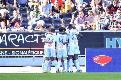 Rc Strasbourg Après La Victoire Face à Angers Les Alsaciens