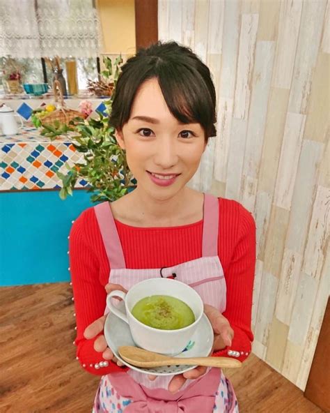 堂真理子さんのインスタグラム写真 堂真理子instagram「今年最初の「おかずのクッキング」は、素材のレシピからアボカドを使った