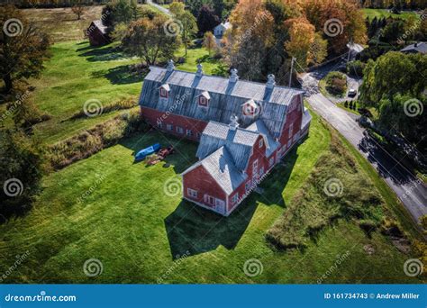 Farm in Vermont in fall stock image. Image of sunny - 161734743