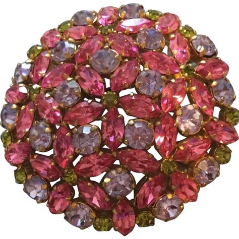 Beautiful Large Austria Rhinestone Domed Brooch Gem