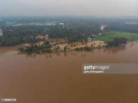 Floods Hit Southern Indian State Of Kerala Stockfotos En Beelden