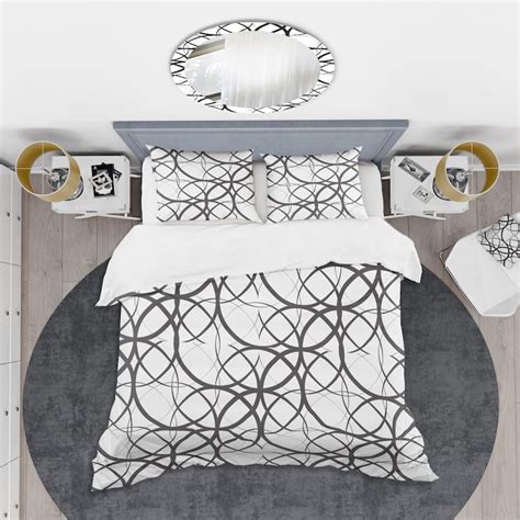 Designart Monochrome Geometric Pattern Mid Century Duvet Cover Set