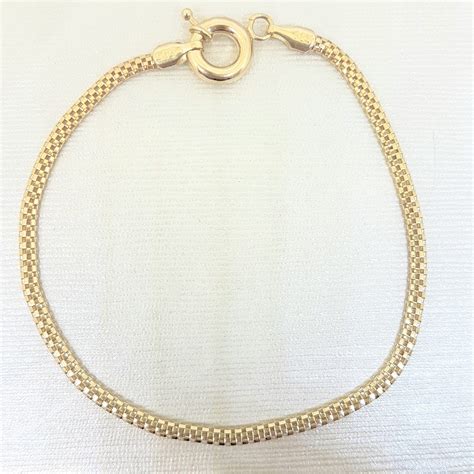 14K Gold Herringbone Chain Link Bracelet for Women | Latika Jewelry