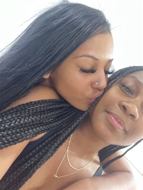 Pin By Chae Johnson On LadyLove In Woman Loving Woman Girlfriend Goals Cute Lesbian Couples