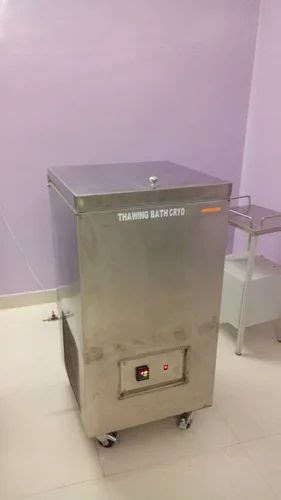 Stainless Steel 304 Grade Semi Automatic Cryo Water Bath 220 250 At Rs