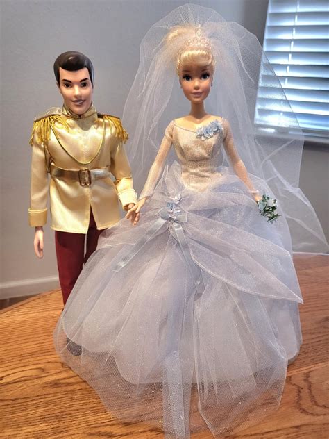 Looking to sell my Once Upon a Wedding Cinderella & Prince Charming 2 ...