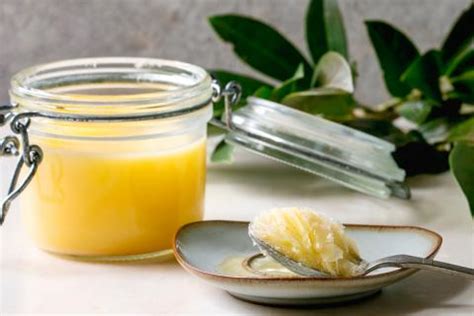 Ghee qué es la mantequilla clarificada propiedades y receta casera